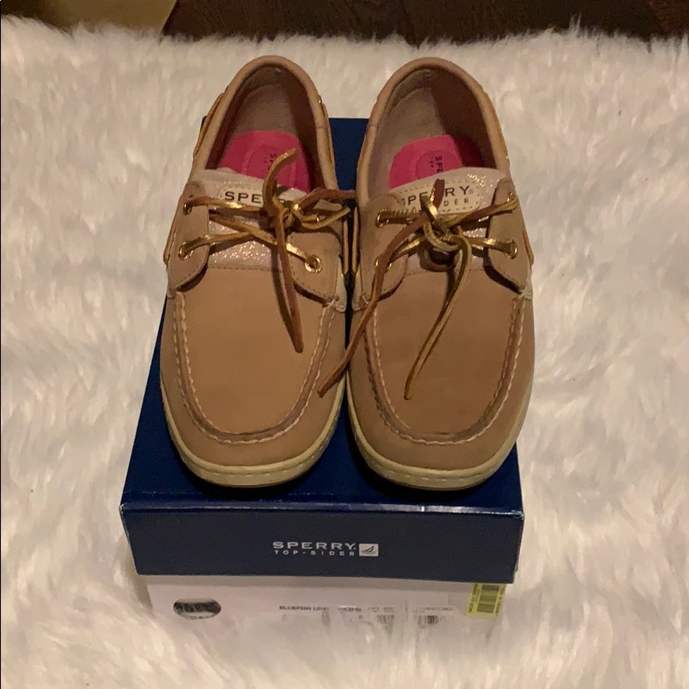 Sperry women